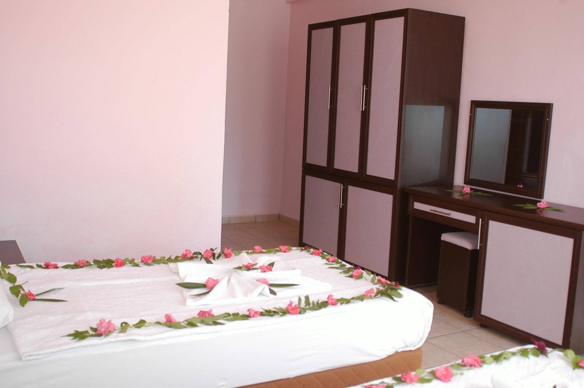 Tolay Hotel 올루데니스 외부 사진